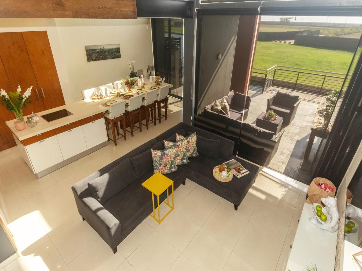 Quayside Waterfront Apartment 德班 外观 照片
