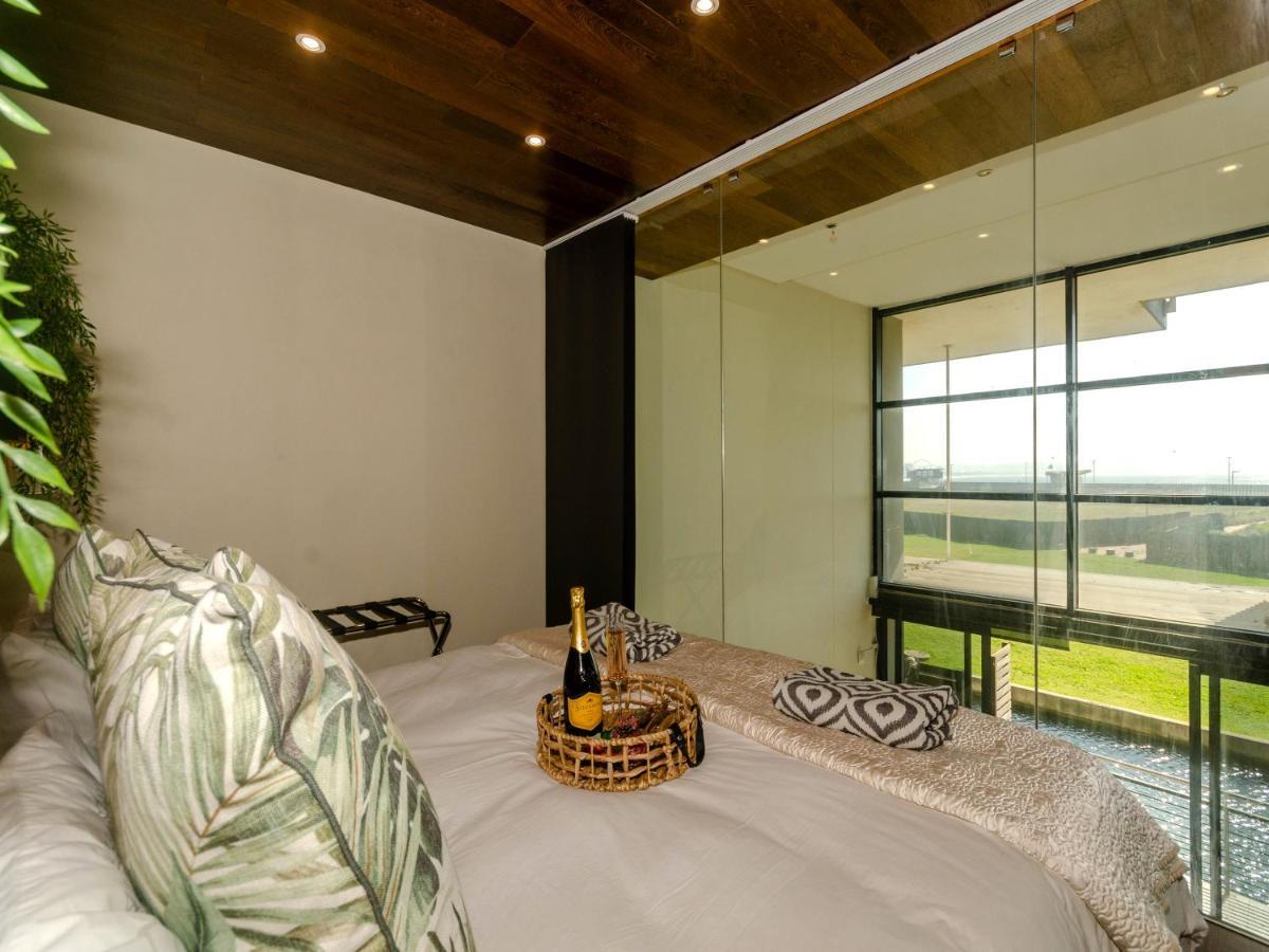 Quayside Waterfront Apartment 德班 外观 照片